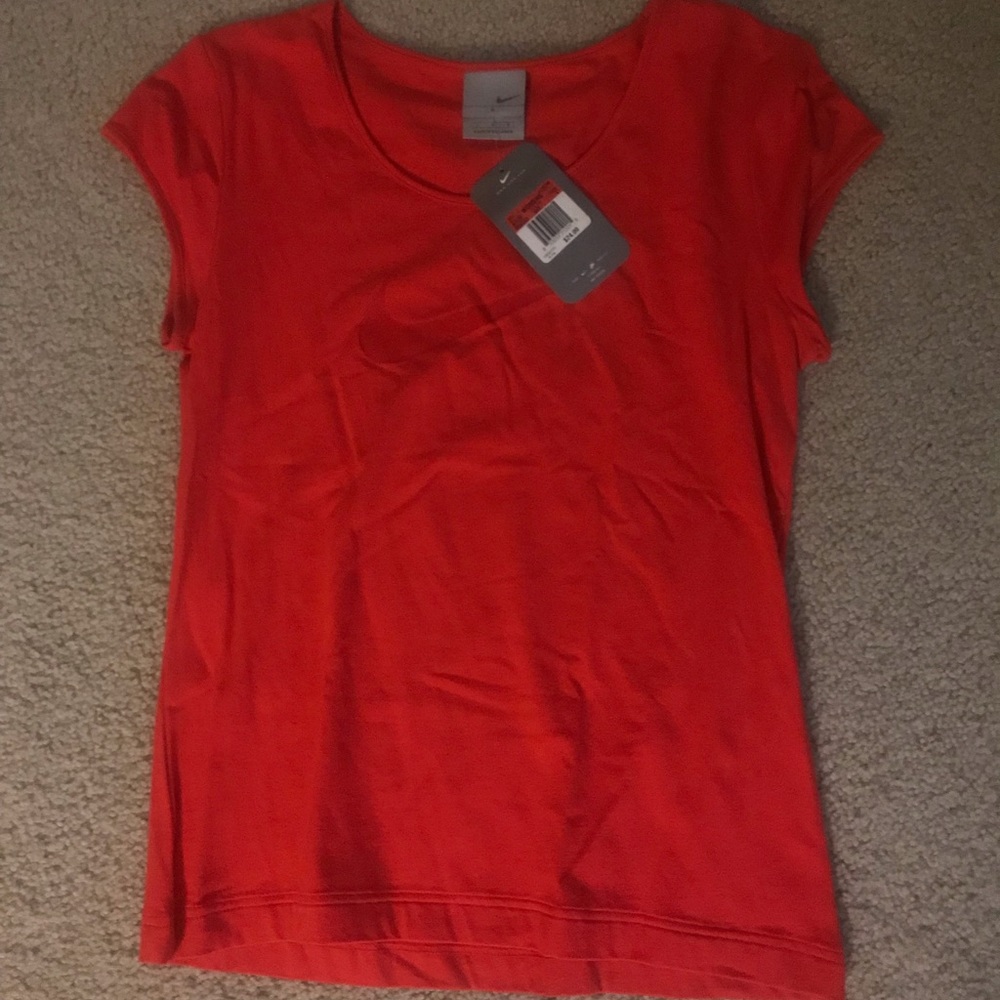 Nike workout top